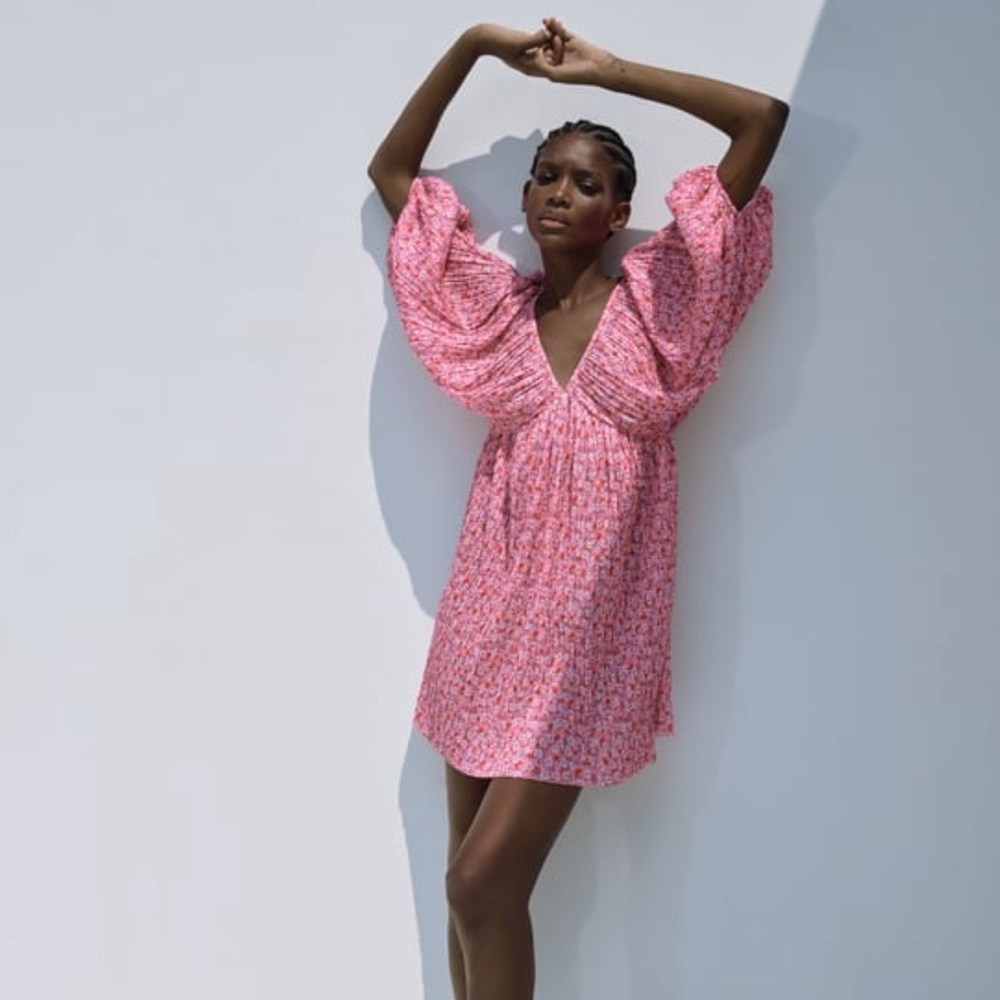 Pink short sleeve floral dress - never worn!